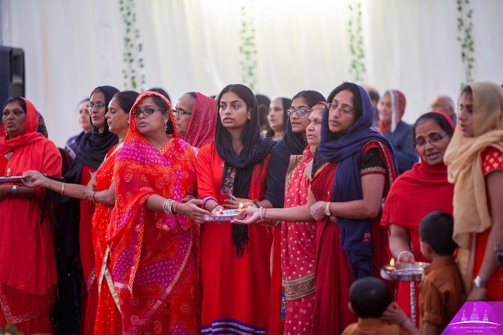 ©1987-2017 SKS Swaminarayan Temple East London